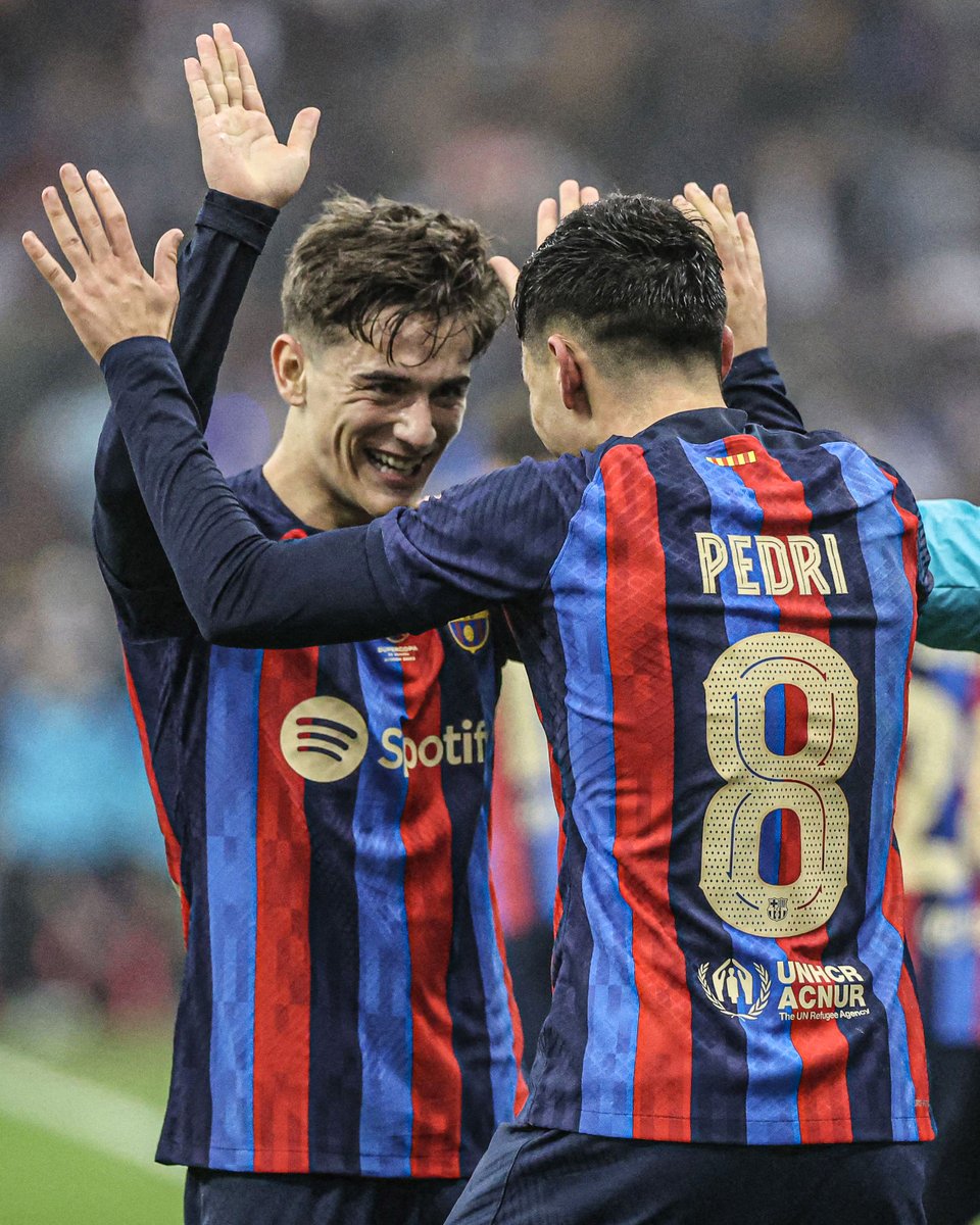 goal's tweet photo. BARCELONA WIN THE SUPERCOPA DE ESPANA 🇪🇸 https://t.co/rH1mVqnYqc