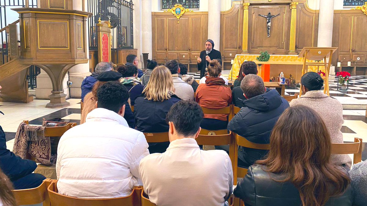 A joy to celebrate Liturgy with the wonderful <a href="/StPaulMinistry/">St. Paul Ministry</a> community this morning at <a href="/BowBellsChurch/">St Mary-le-Bow Church</a>, followed by Sunday School and a discussion on the sources of Orthodox teaching.

Today’s sermon message: All affliction comes to an end, but the glory of the Lord ensures.