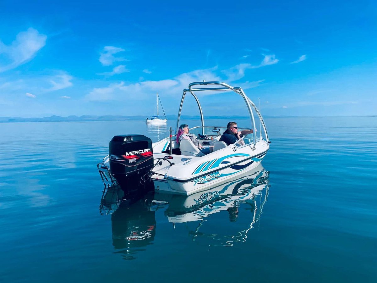 Bring on the summer 👌🏻 This is my #Fletcher Arrowstreak 17 💙- 🤘🏻let the good times roll 🤘🏻#speedboat #fletcherboats #mercurymarine #mercuryoutboards
