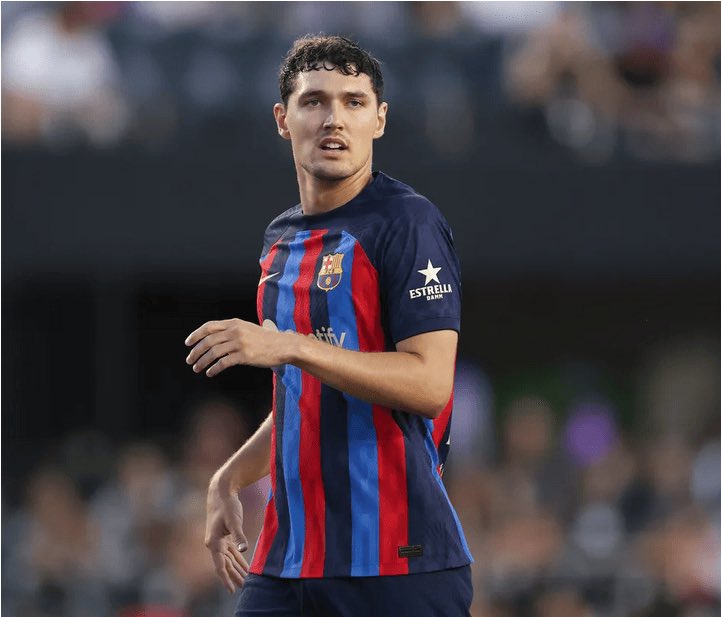 Christensen

…hay jugadores que los entrenadores llamamos jugadores de “7,5”…

…porque tienen una facilidad tremenda de hacer siempre un partido NOTABLE…

…no salen en las portadas, pero son los favoritos de los entrenadores…

…el danés, es uno de ellos