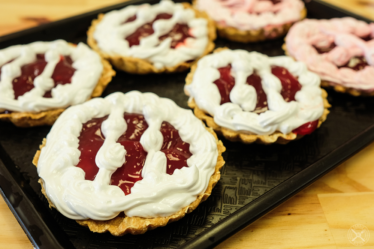 cuban_sweets's tweet photo. Empanadas, senoritas, tartlets...we have them @cubansweetsbakery
Photo credits to @foodie_vision https://t.co/uIAlJf4QHG