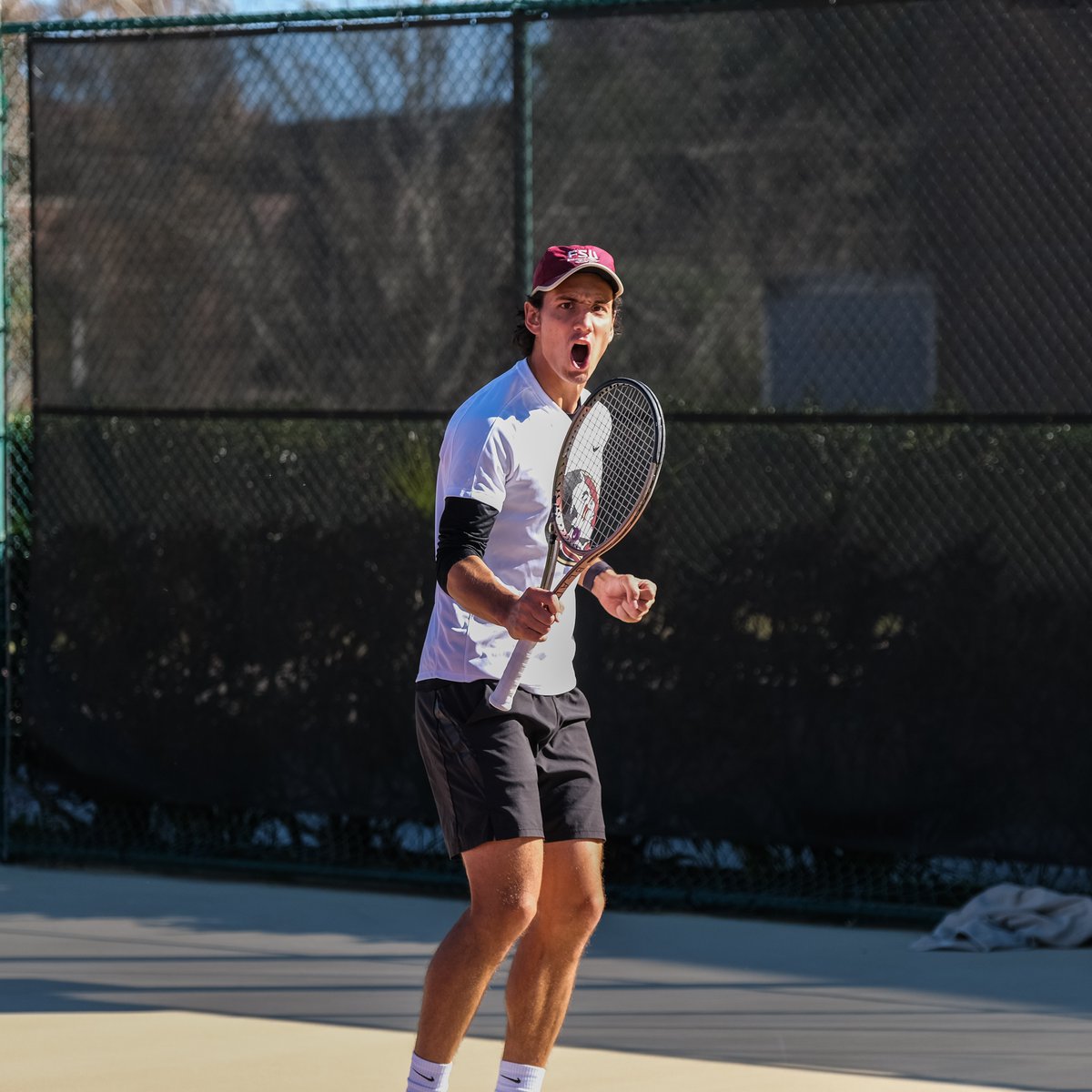 FSU_MTennis's tweet photo. NOLES WIN!!!!

No. 16 FSU 5
No. 7 UGA 2

#OneTribe