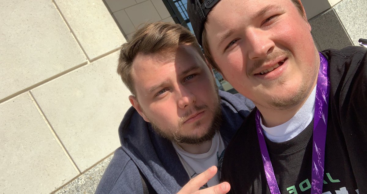 Mustbeyoyo's tweet photo. Gonna miss seeing the @mPandaCat @PBMsmite duo lane. Genuinely the most entertaining team to watch. Side note, thanks for going “big mode” signing the front of my shirt pcat. #SWC9 https://t.co/9cLXZB2yDj