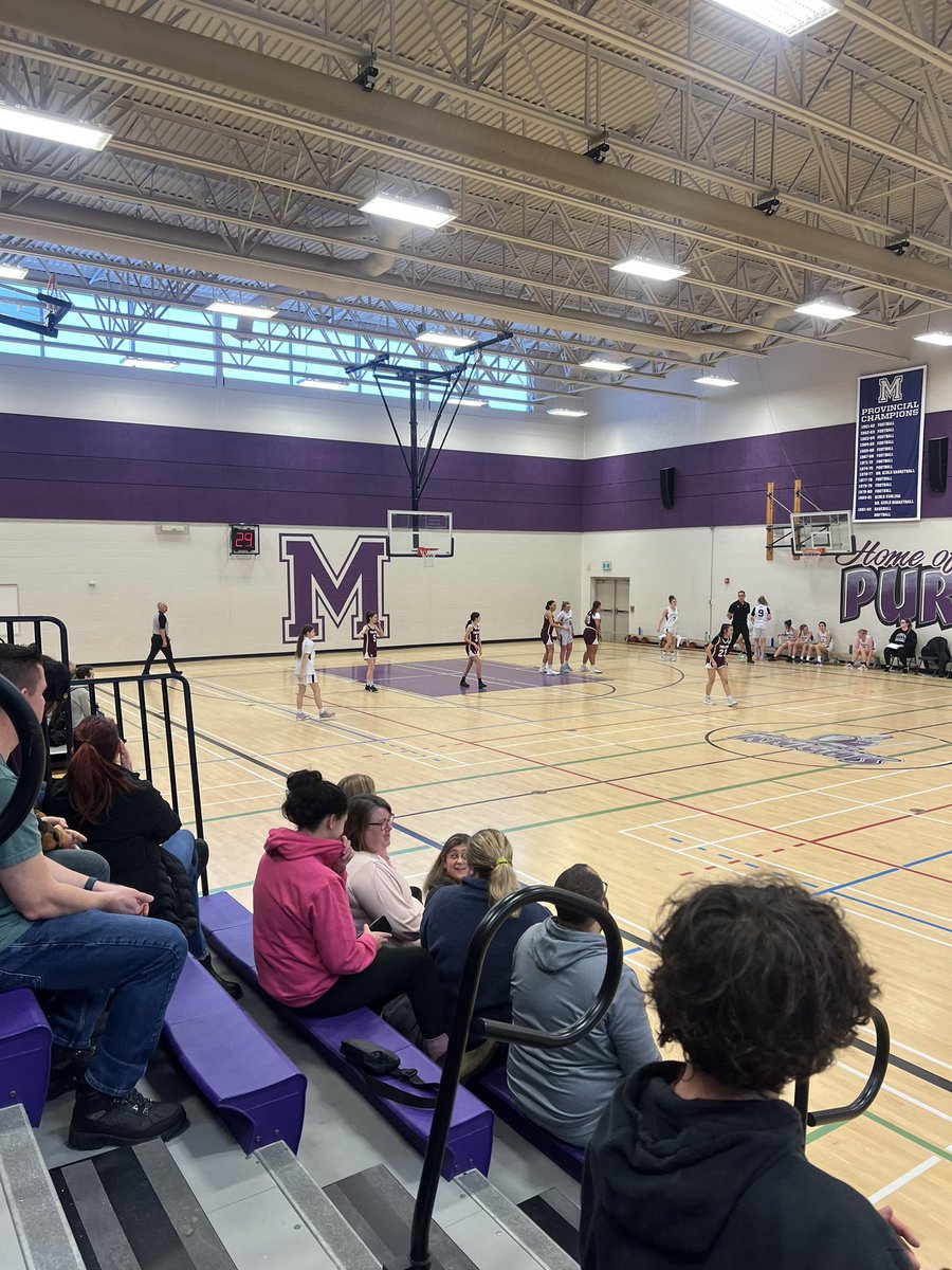 RandolphMacLEAN's tweet photo. #2023goals MHS to watch a little basketball and leg day at the gym today. #summergoal #peanutbutter #thestruggleisreal #backater #whobroughttheoldguy #interestingtimes #lovethejourney https://t.co/4pLhcjToUb