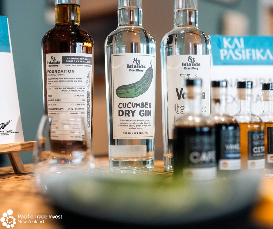 pti_nz's tweet photo. Kai Pasifika –Producer Story 83 Islands Distillery
@83Islands makes premium craft rum and spirits using local Vanuatu ingredients.
Origin: Vanuatu
Website: https://t.co/LOye2hWLJL
#pacifictradeinvest #ptinz #bluepacific #kaipasifika #distillery #Vanuatu #environment https://t.co/0JfMdvbtED