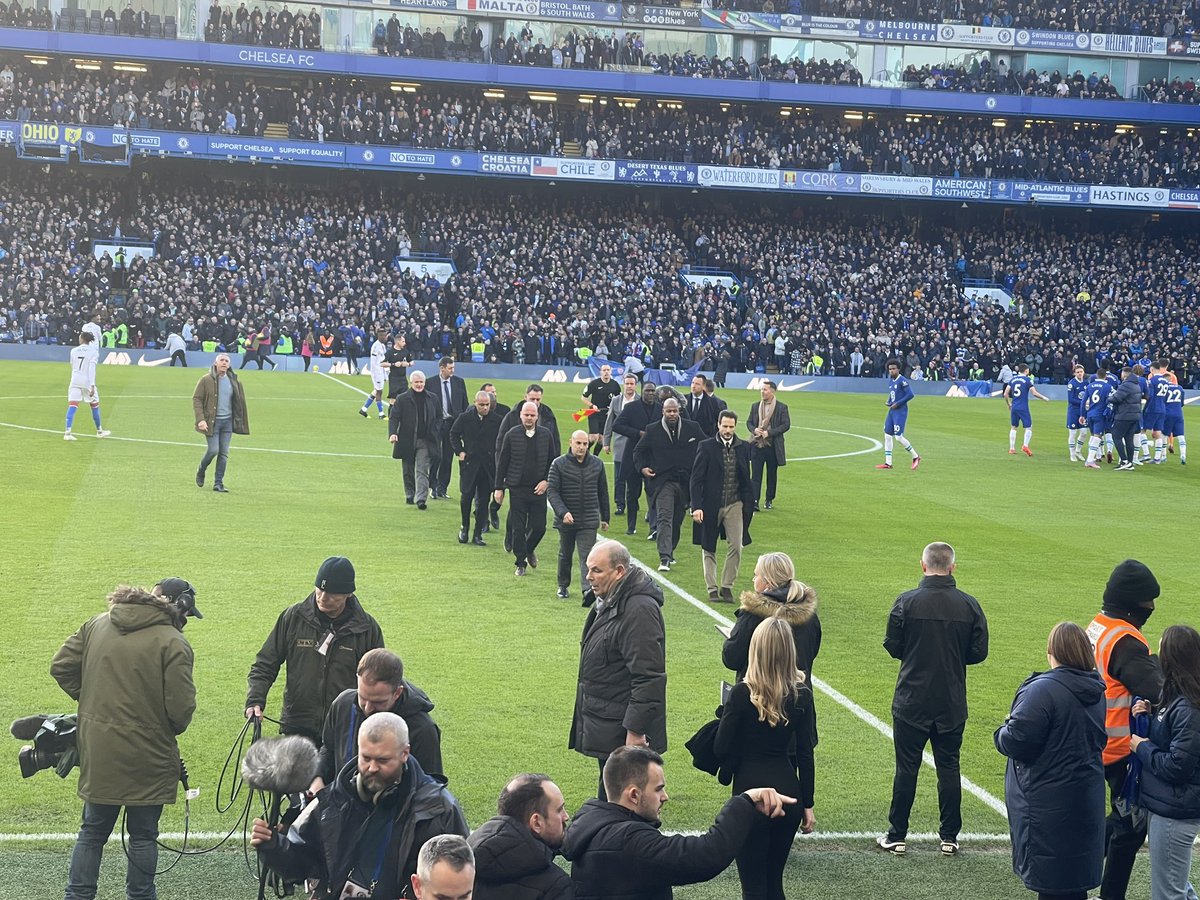 Terrific support at <a href="/ChelseaFC/">Chelsea FC</a> for Luca from these legends 👏 including <a href="/JohnTerry26/">John Terry</a>  <a href="/JodyMorris/">Jody Morris</a> <a href="/FrankMSinclair/">Frank Sinclair ⚽️</a> <a href="/davejlee69/">david lee💙</a> <a href="/graemelesaux14/">Graeme Le Saux</a> <a href="/Original_Dubes/">Michael Duberry</a> <a href="/Capitancarloc/">The Sandbox</a> Chris Sutton, Jon Harley, ‘Chappie’, Andy Myers, Mark Hughes, <a href="/jf9hasselbaink/">Jimmy Floyd⚽️</a> <a href="/MarioMelchiot/">Mario Melchiot</a> - emotional