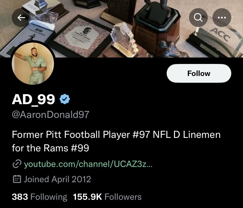 AdamSchefter's tweet photo. On wild-card Sunday, Aaron Donald briefly labeled himself a “former” Rams D lineman, only to update it shortly after: https://t.co/Cx2qvyT5bF