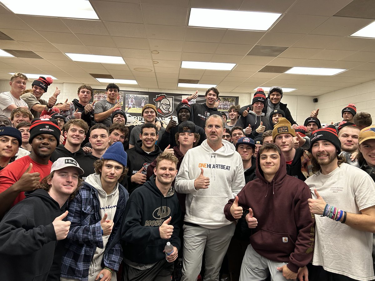 bethethumb's tweet photo. Great Warrior Culture session with Belmont Abbey (NC) Lacrosse team! ⁦@AbbeyMensLAX⁩ https://t.co/5kfKCJaYo6