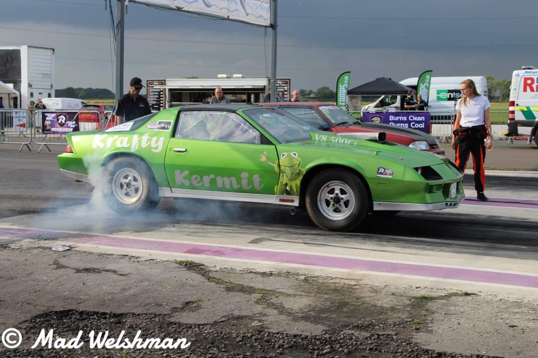 MelbourneRace1's tweet image. Mines got a 520Ci Cadillac engine in! 
#kraftykermit 
#dodgydavesspeedshop 
#melbourneraceway
