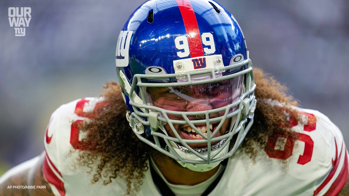 Giants's tweet photo. Ready for some PLAYOFF FOOTBALL 😤 https://t.co/5MV0p6YM1s