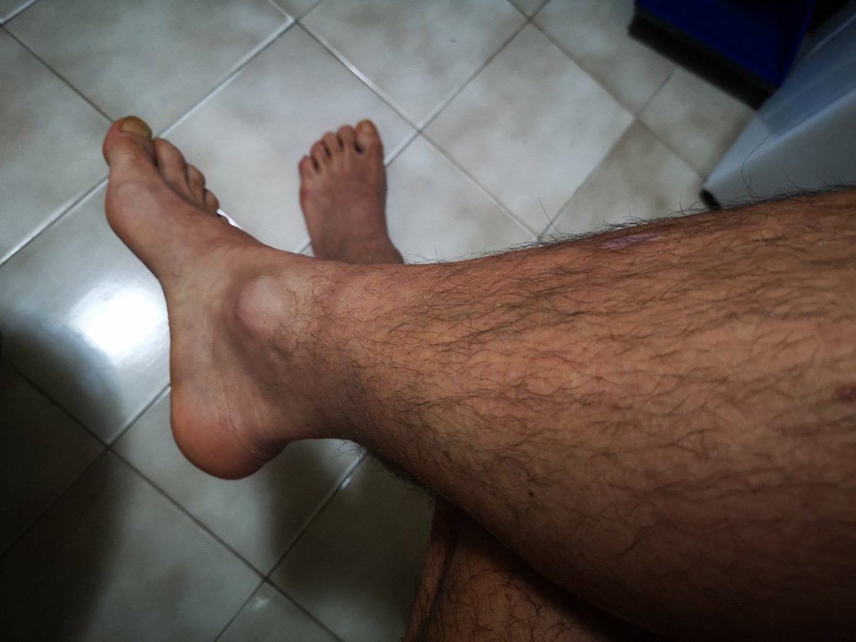 closertothetru2's tweet photo. @vincenzosellit5 @VincenzoSelXXX Se te becco te rompo er culo troia🤞🏻ti riempio di cazzo e mi lecchi i piedi come sai fa tu https://t.co/a6G3PtYjkK