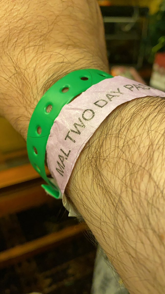 DanTheMan404040's tweet photo. First time for everything #MAL23 https://t.co/vWaesQne4q