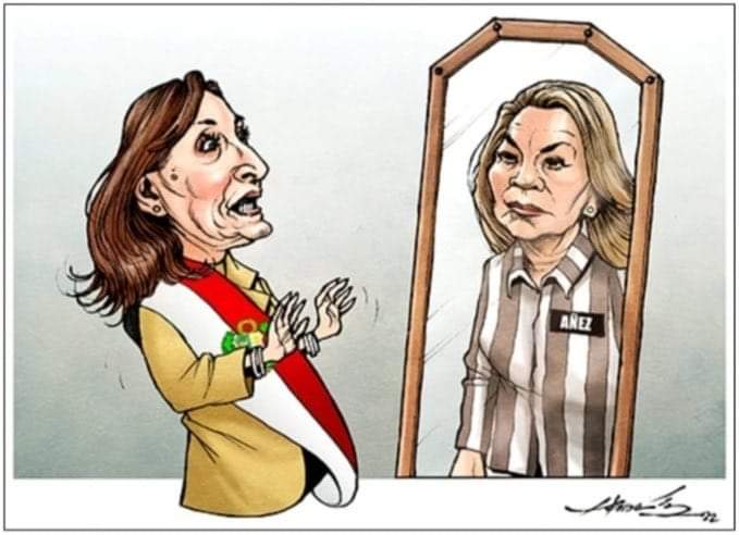 Mar78112838's tweet photo. #Bolivia 🇧🇴🇵🇪 #Peru
#LasRedesHablan 🗣️
#Vistazos 👁️
Las dictadoras!!! https://t.co/Ymo3apXHRO