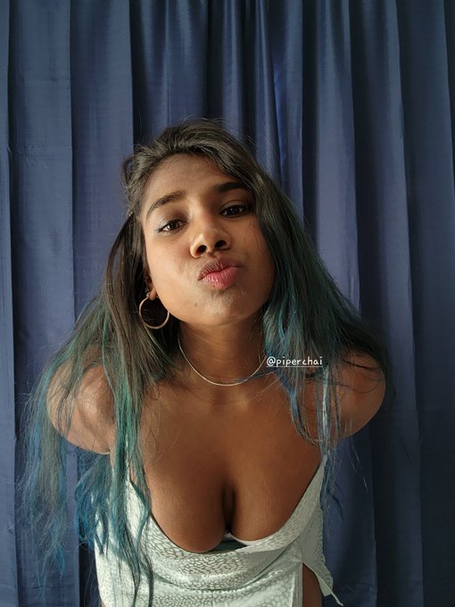 💋 I picked one 💋 https://t.co/KNr5kSc2k8<a href="/tag/mvsales"class="tags"><span>#mvsales</span></a>