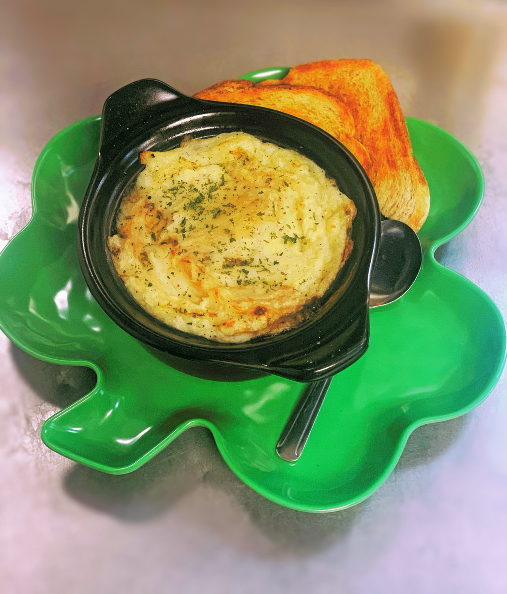 BlarneyStonePub (@BlarneyStonePub) on Twitter photo 2023-01-16 02:37:47 Cheers, ☘️ We are feeling a bit Irish today. ☘️ Time for some Irish Comfort Food and Irish Drinks Specials Shepard’s Pie - Corned Beef and Cabbage, Potatoes, Carrots - Irish Coffee - Guinness - #shepardspie #blarneystonepub #berkley #pub #comfortfood #bspub Cheers, ☘️ We are feeling a bit Irish today. ☘️ Time for some Irish Comfort Food and Irish Drinks Specials Shepard’s Pie - Corned Beef and Cabbage, Potatoes, Carrots - Irish Coffee - Guinness - #shepardspie #blarneystonepub #berkley #pub #comfortfood #bspub