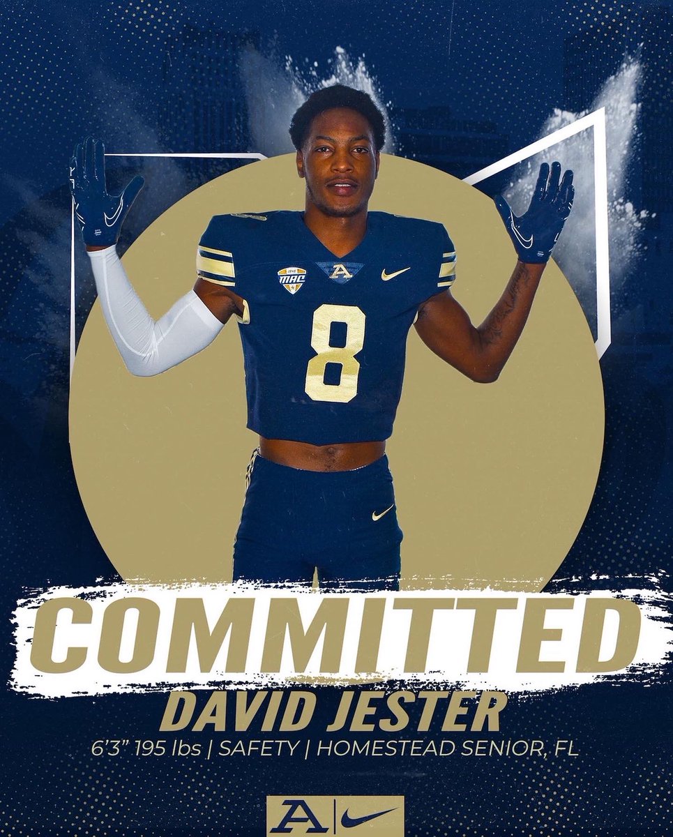 Zips up🔵🟡 let’s do it