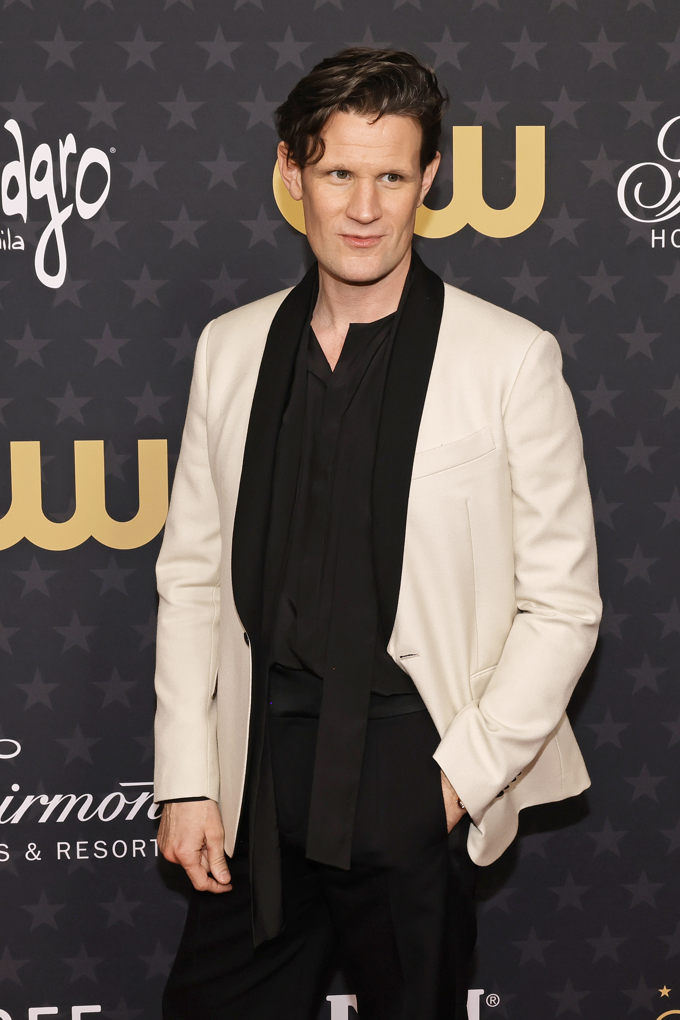 Black pant shirt cheap with cream blazer