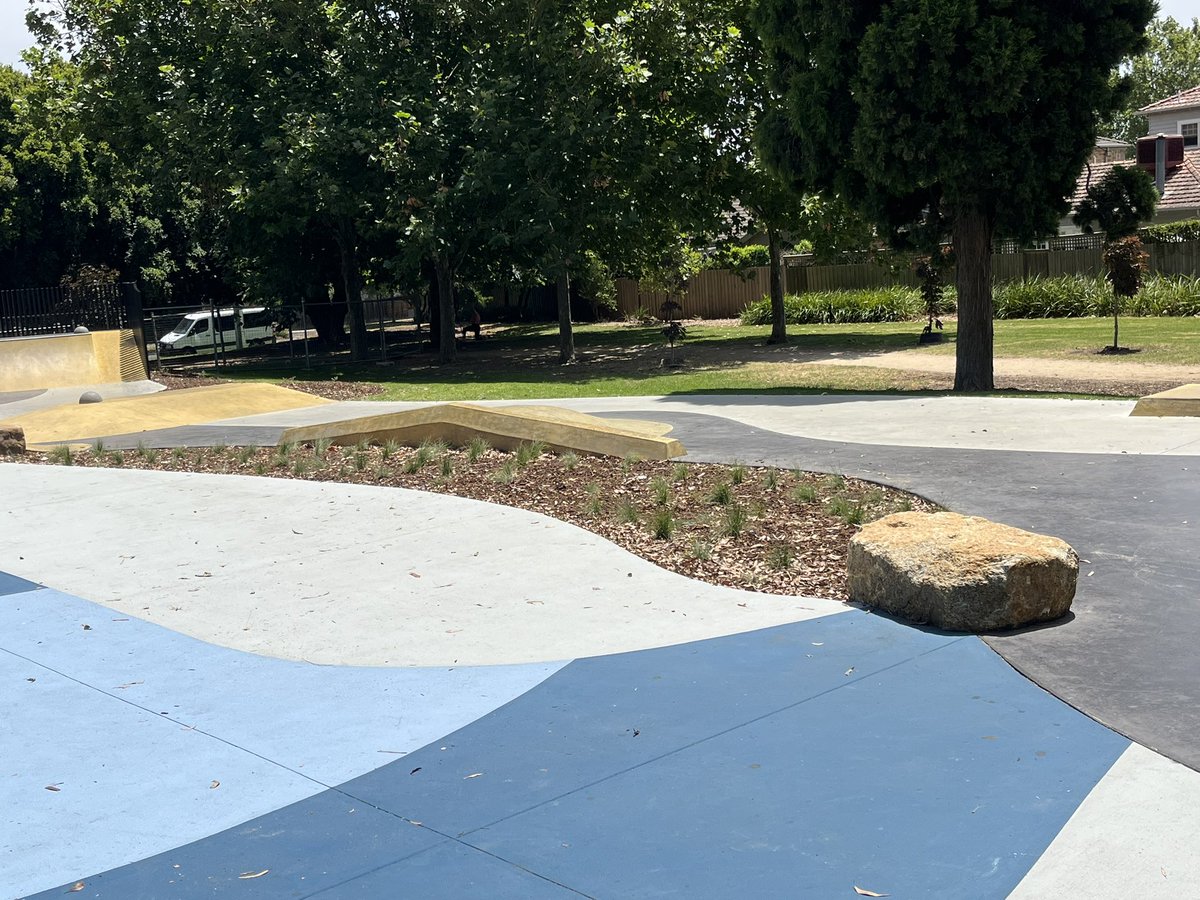 Rebecca Sullivan tweet media