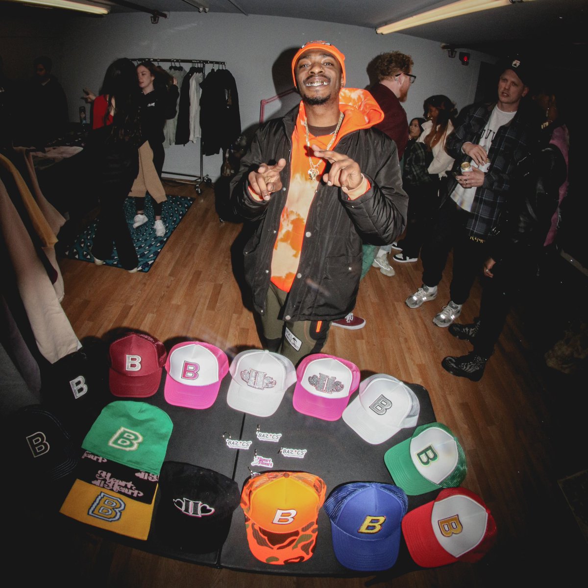 scopelex's tweet photo. took a few pics @ The Tacoma Darkroom… love how the love is always reciprocated in the T 🫶🏾🥷🏾📸
#lexscope https://t.co/rwgMzeRJFR