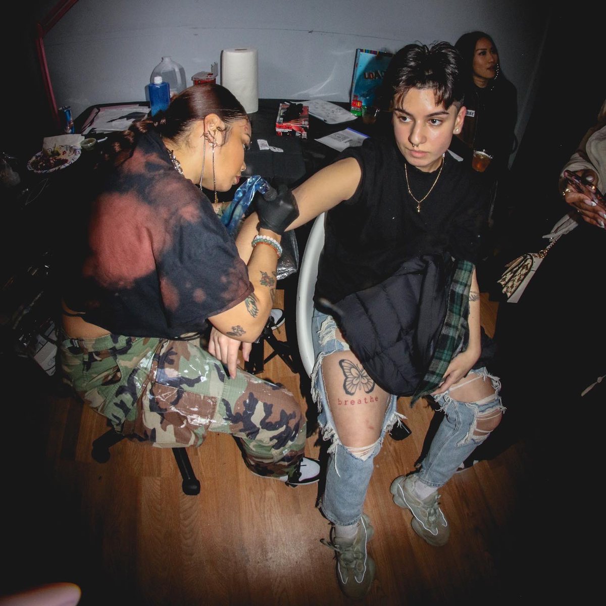 scopelex's tweet photo. took a few pics @ The Tacoma Darkroom… love how the love is always reciprocated in the T 🫶🏾🥷🏾📸
#lexscope https://t.co/rwgMzeRJFR