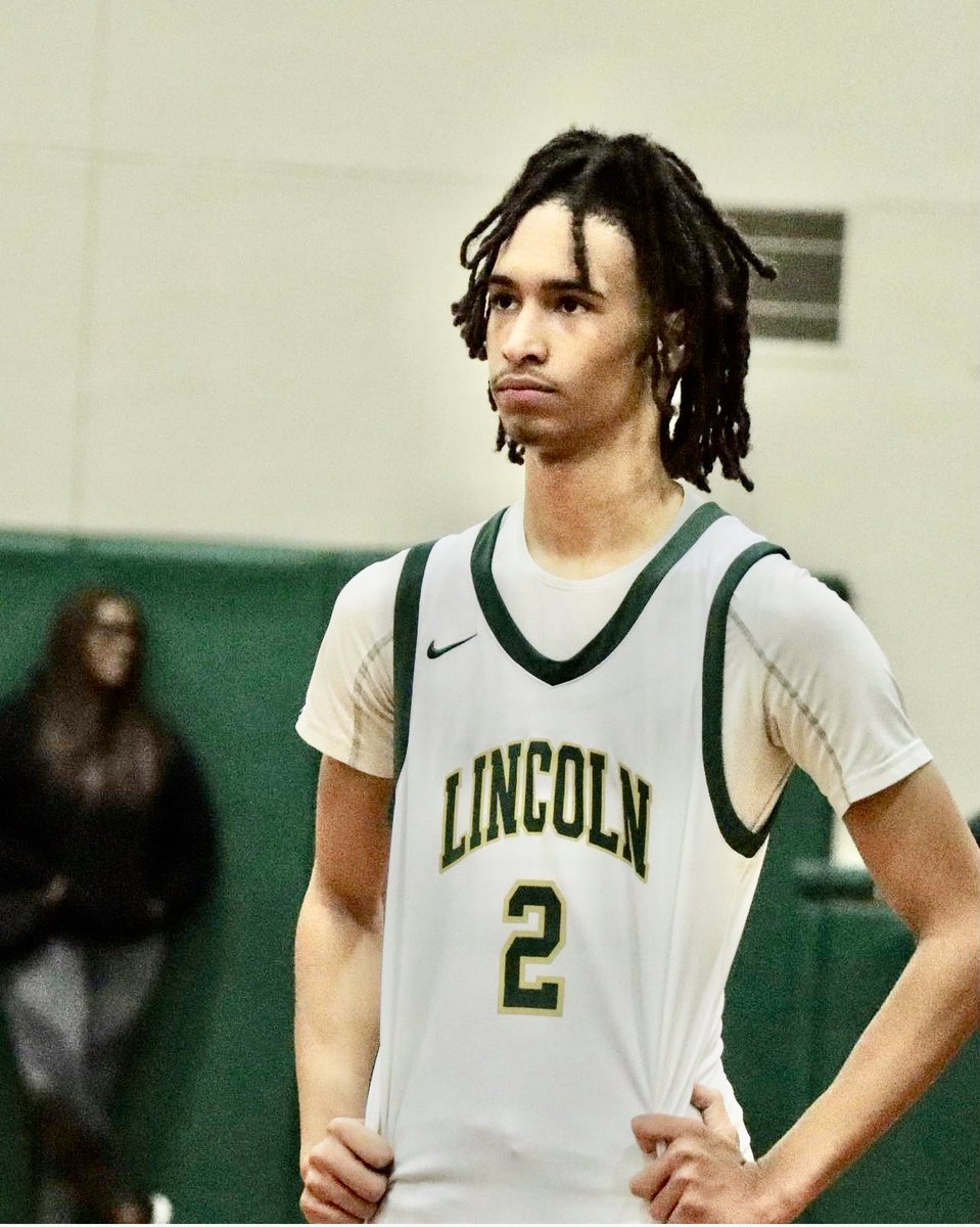 PRO_Movement1's tweet photo. 🔈#PRO News:

🏀Southern Crescent Tech (GA) is the latest school to show interest in ‘23 @jaydenbates11 (Lincoln-FL) ✔️

☀️The Florida native is ranked as one of the TOP players in Tallahassee

📌@ArnettC_PRO

Willing to Travel🎒✈️💨 

#PRO Profile🏀⤵️
https://t.co/rgYhBnTzdN https://t.co/b0kKzKbEtF