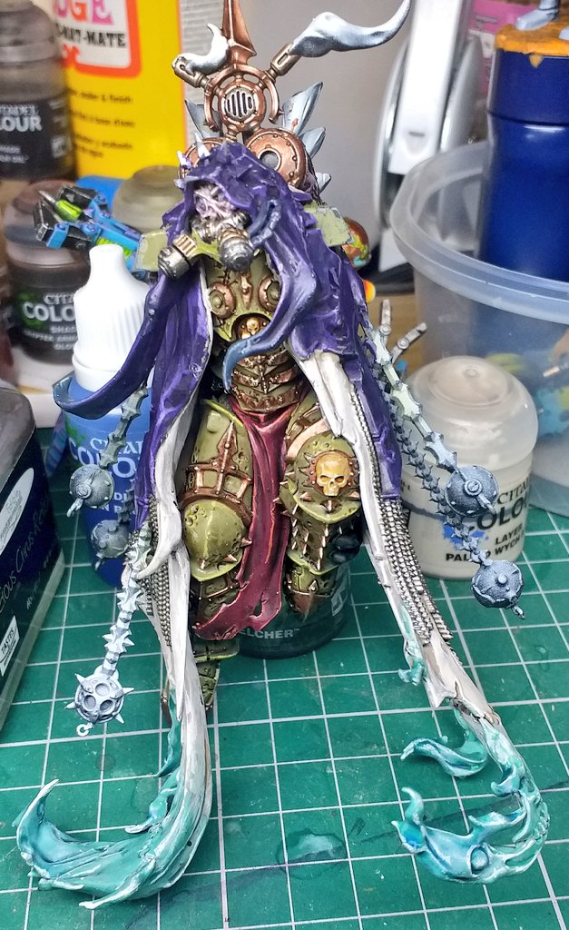 MLC_40k's tweet photo. #hobbystreak day 15. Back to Morty again. Finished the pale cloth and blue mist and made a start on the pipes and tubes. 1 day of highlights and it should be on to the arms. #WarhammerCommunity #warhammer40k #Warmongers #wip #PaintingWarhammer #wepaintminis #paintingminiatures https://t.co/KFTOooZgdG