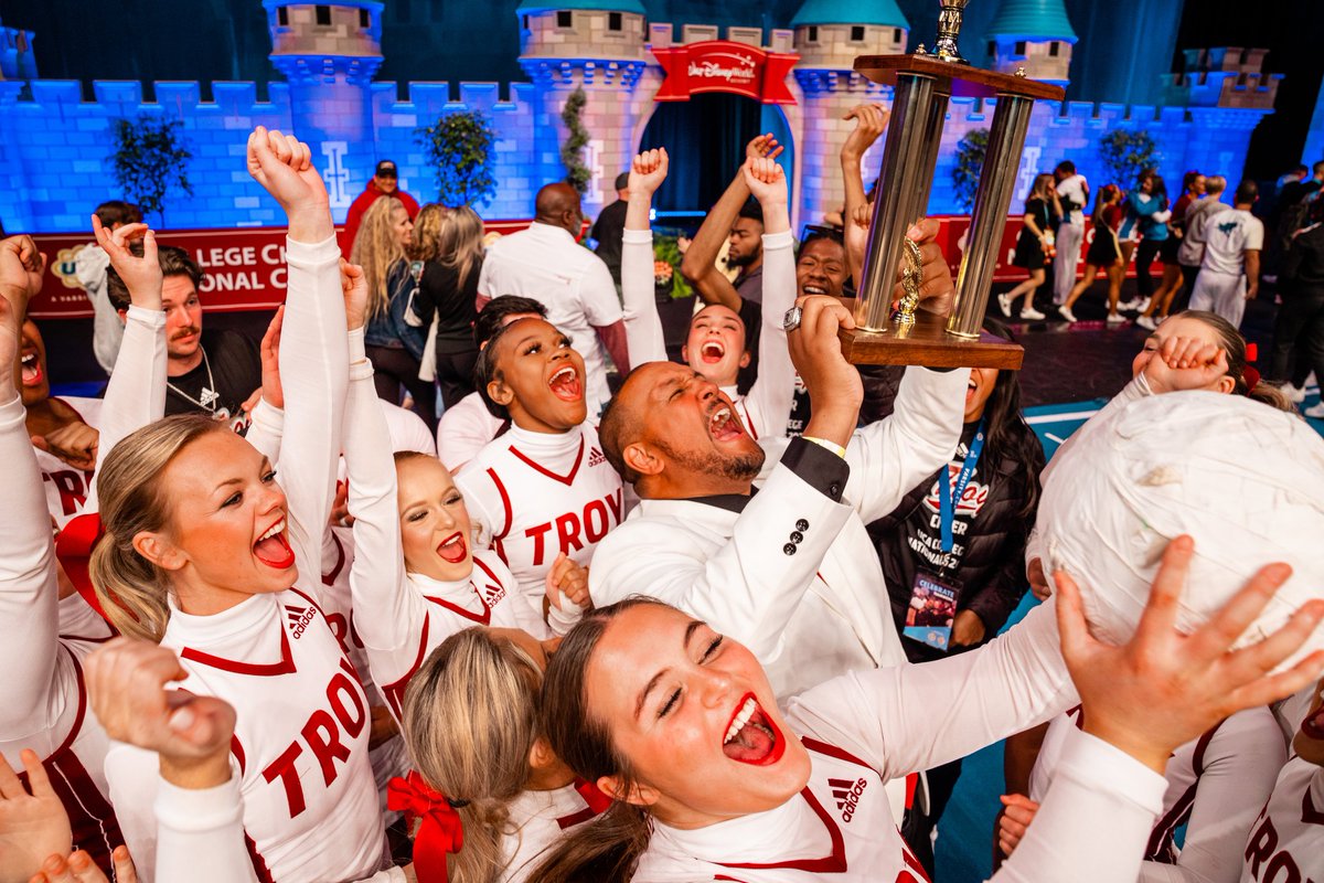 Took 6th in the nation in Traditional D1A small coed!

#OneTROY ⚔️📣