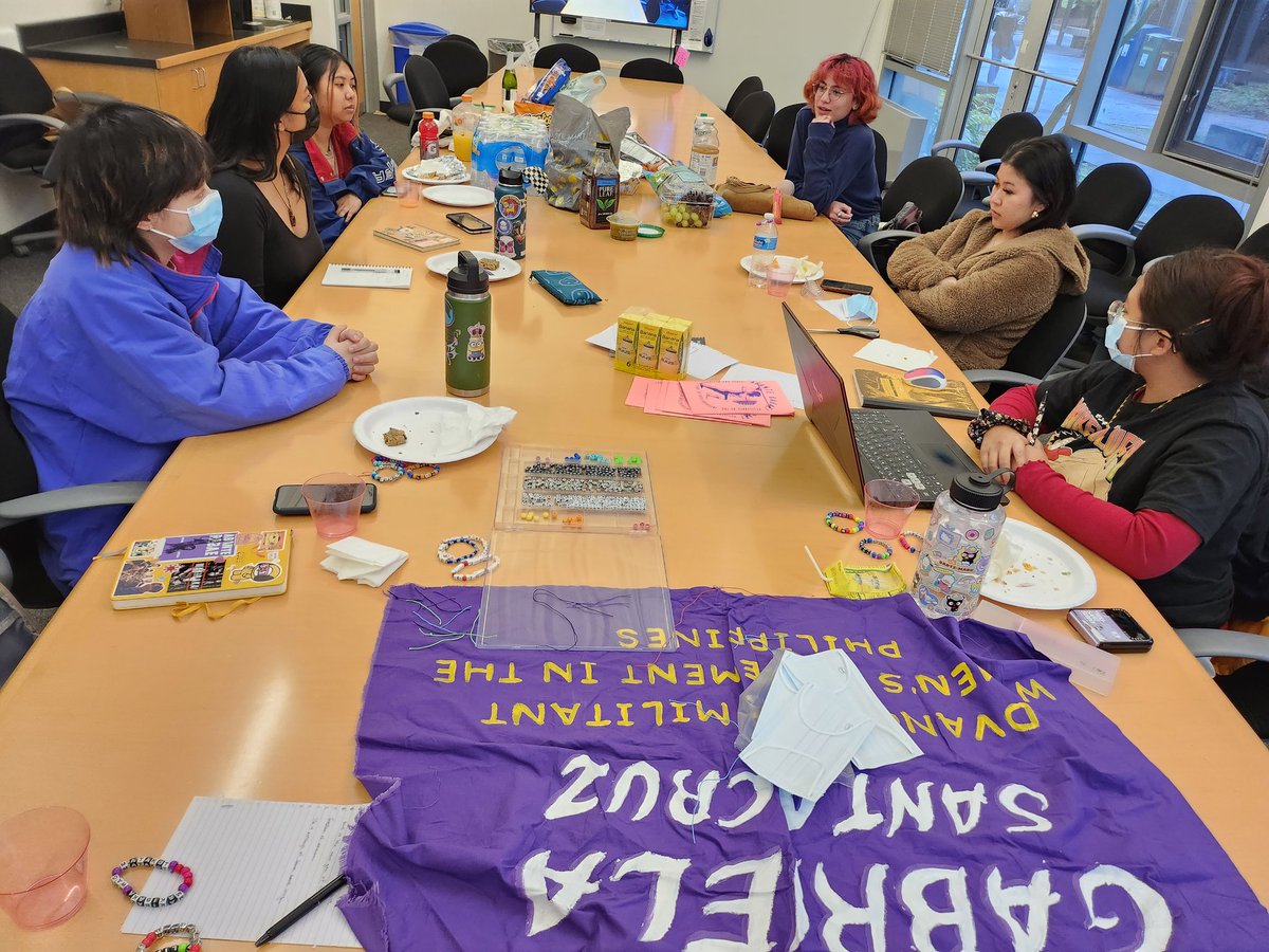 GABRIELASCSLUGS's tweet photo. GABRIELA Santa Cruz Winter Retreat 2023 ♡ 
Complete with bracelet making and political education! 
Iba ang mga GABRIELA charot ;P https://t.co/7myHOIJMTQ