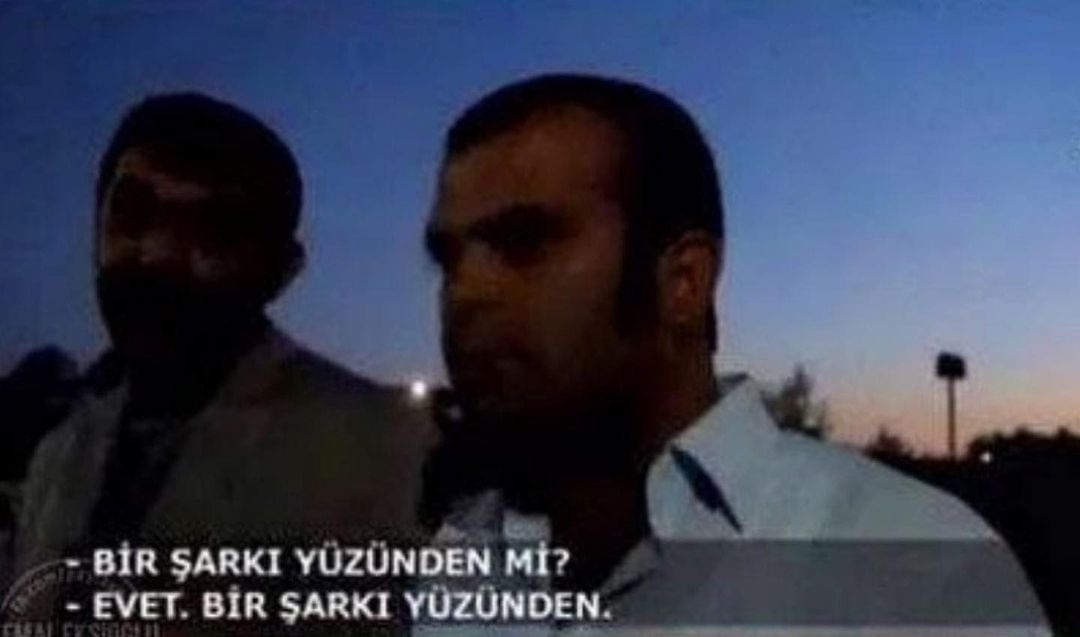 Sizin için bu hangi şarkı ?