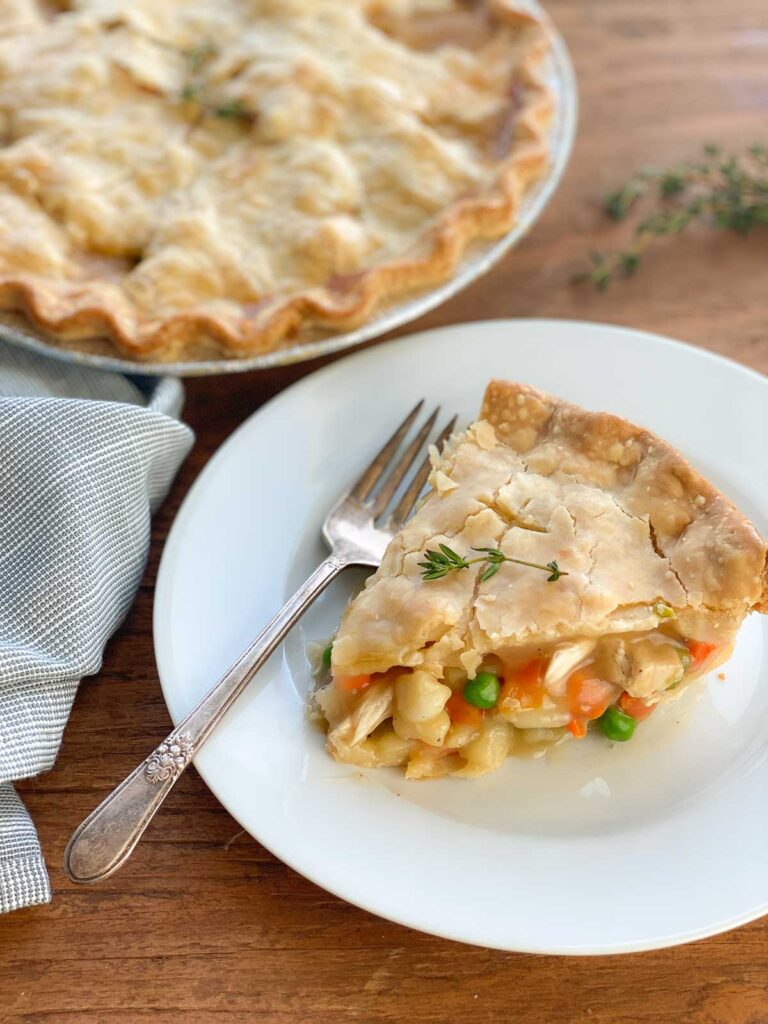 HappyMoneySaver's tweet photo. This quick-prep, easy &amp; savory chicken pot pie filling uses only 5 ingredients! It can be made ahead and it's freezer friendly too!
Seriously Easy Chicken Pot Pie (Make Ahead &amp; Freeze)
https://t.co/5z0xWvIVnc https://t.co/JPc2nxk0Kc