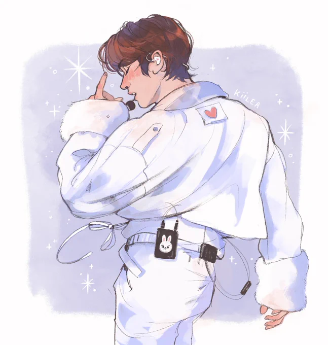 a wild cat-rabbit appaeared !  #LeeKnow #StrayKids #skz 
