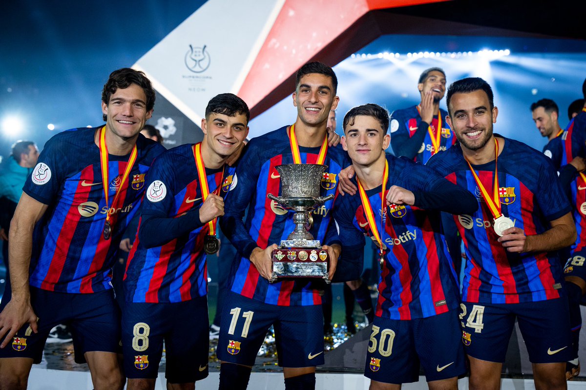 FerranTorres2O's tweet photo. Enjoy it, #culers WE ARE CHAMPIONS! 🏆 💙❤️ This is the first title of the season, but we want more!
https://t.co/tOeDjbBKRx