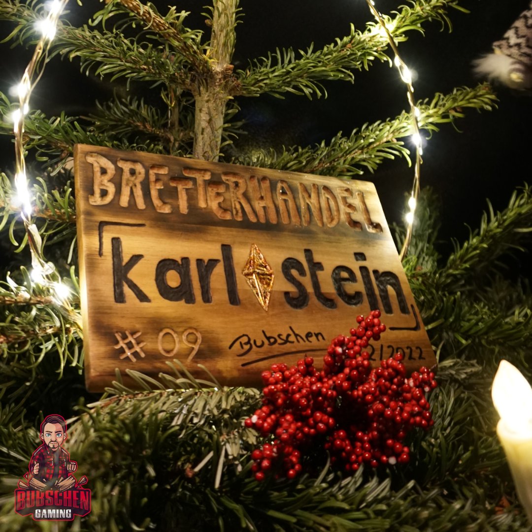 BubschenGaming's tweet photo. Heute wurde bei uns auch mal der Weihnachtsbaum abgebaut! Zeit für das Winter Brett am Sonntag. Danke an @RubinsteinCasts für die genialen Casts und viel Spaß mit deinem persönlichen Support-Brett!
#community #giveaway #bestercaster #twitchgermany #holzarbeiten #holzbrett https://t.co/mwRAtpdPOp
