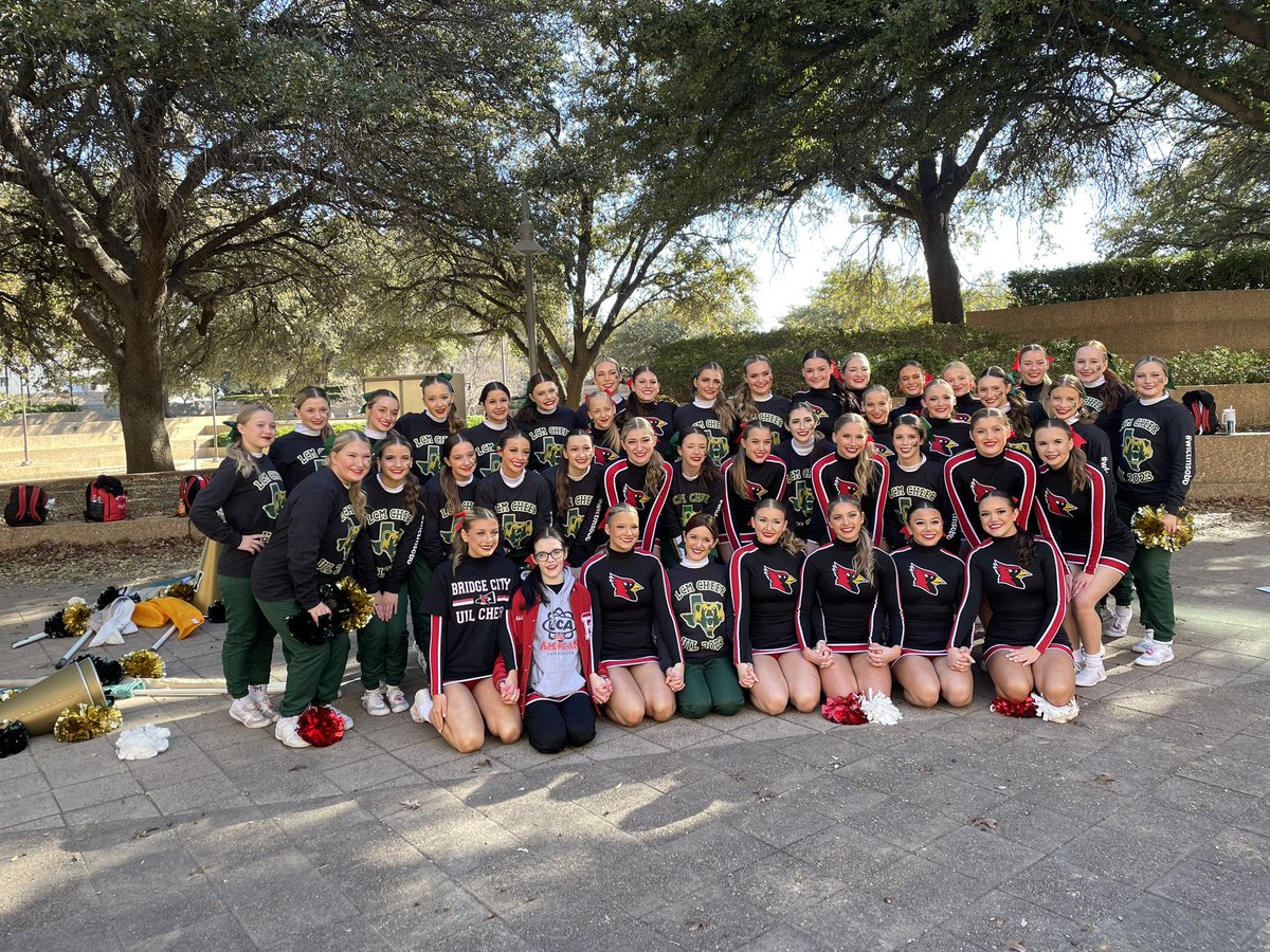 Congratulations to <a href="/BCHSvcheer/">BCHS Varsity Cheer</a> 6th in the state for 4A D2!!!  The 409 was well represented at state!!  Proud to be from Orange County!!💚💛❤️🤍📣