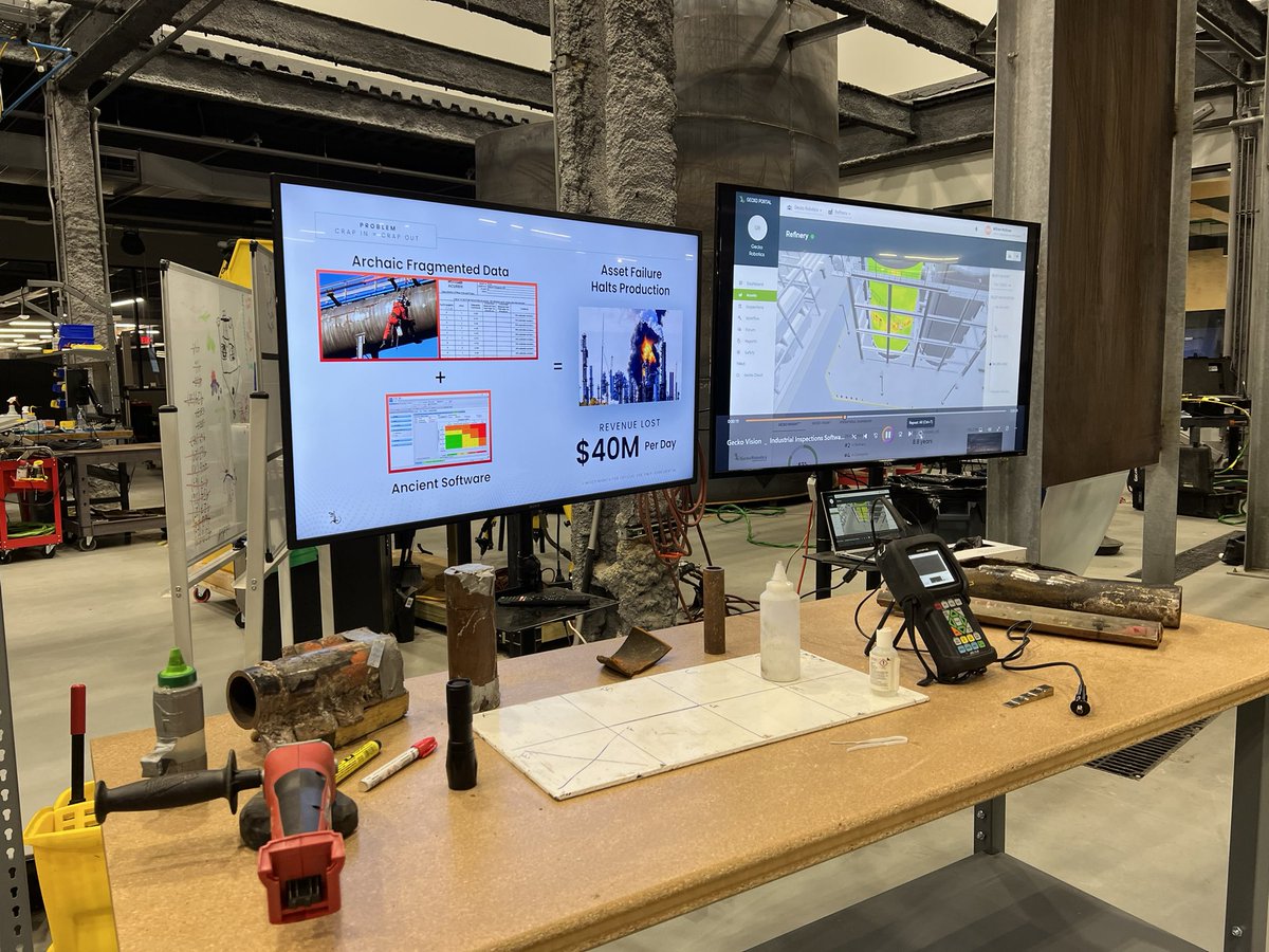 davidmiyashiro's tweet image. Learning with #TRETC2023 @geckorobotics and Building the Future with EduInnovators in Western Pennsylvania @mariepelloni @CajonValleyUSD