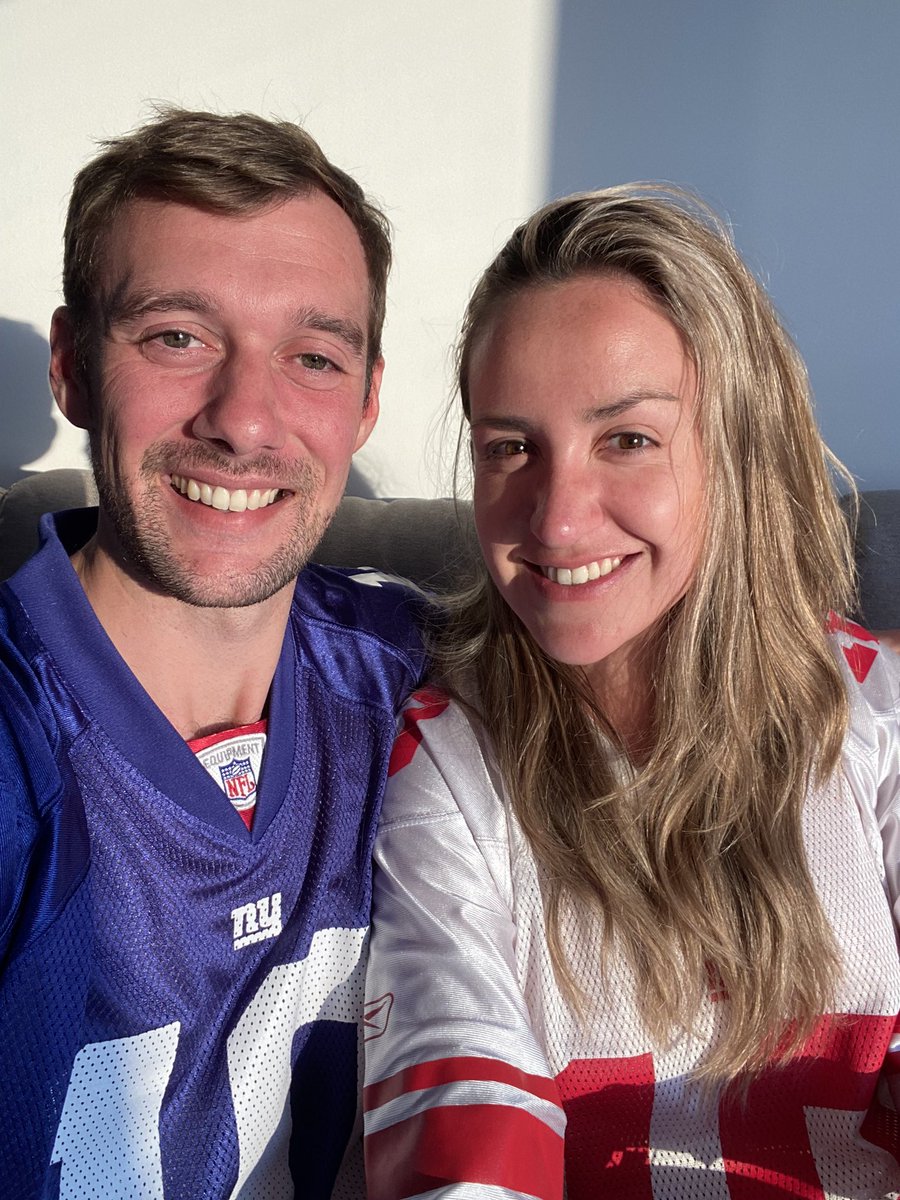 mattyn811's tweet photo. @TUDNMEX #WildCardEnTUDN Vamos Giants!!! 🔵🔴⚪️ https://t.co/h9SujHKyAM