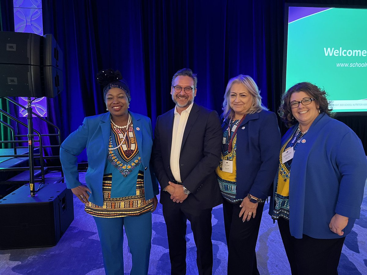 rialtonutrition's tweet photo. Innovations in #schoollunch is happening this weekend at #SNIC23 Our keynote speaker @Kaihan opened the doors to our creativity #fourthoption @SchoolLunch https://t.co/qGr6dKgwIb