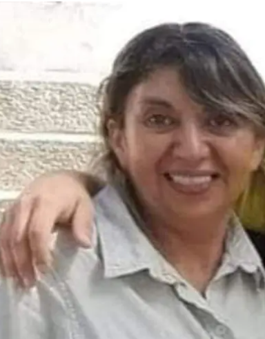 desaparecidaorg's tweet photo. Karina Verónica Chazarreta tiene 49 años, desapareció el 11/1 en la ciudad de #Catamarca. Se hizo la denuncia. Por favor compartir, y si la ven avisar #URGENTE al
☎ 3834-048834, 3831-54008879, o 911 https://t.co/EuEF8PVq0Z