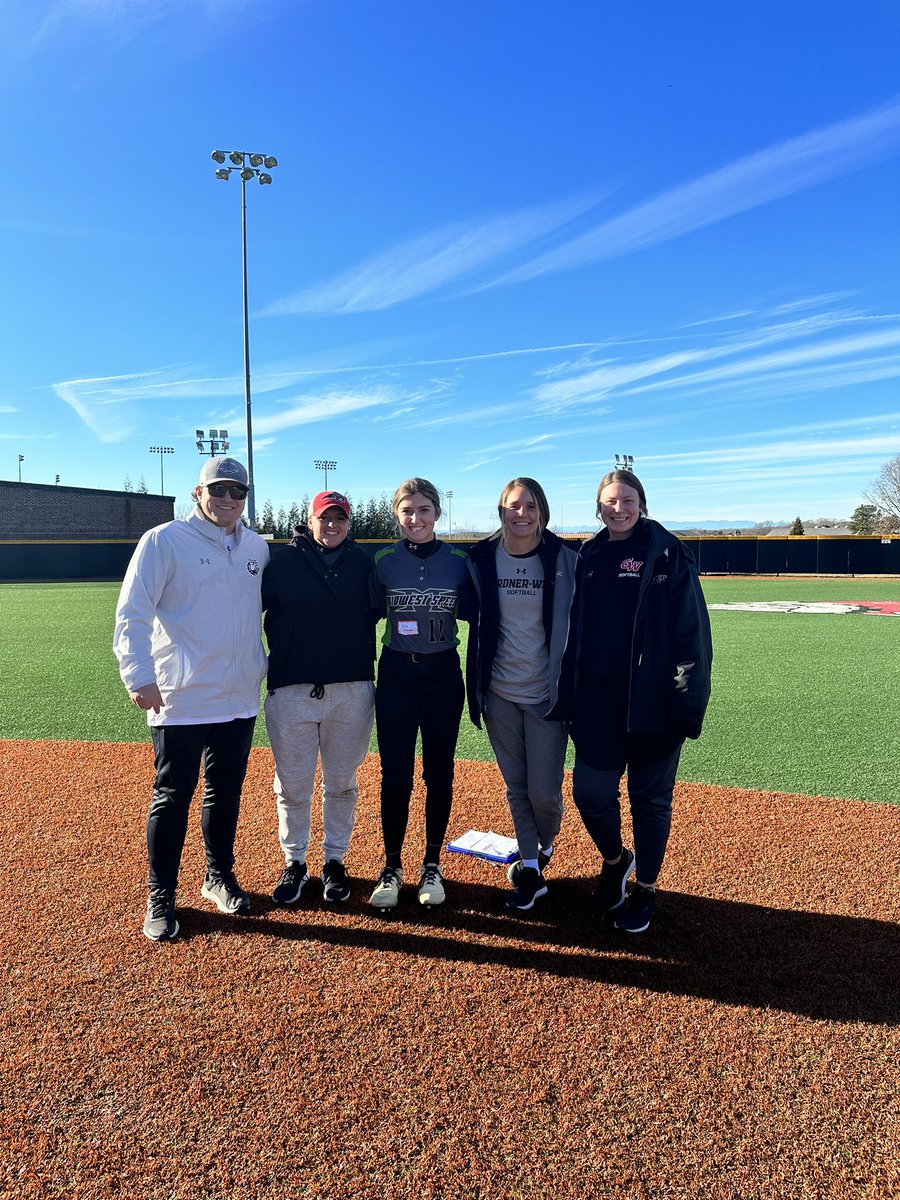 Had a blast at <a href="/GWUSoftball/">Gardner-Webb Softball</a> camp today!! Loved working with all the staff and the players. Can’t wait to bring everything I learned back to MN #SkoDawgs 

<a href="/baileywigness/">Bailey Wigness</a> <a href="/todell04/">Tyler O'Dell</a> @mackenzisteele &amp; Coach Dex