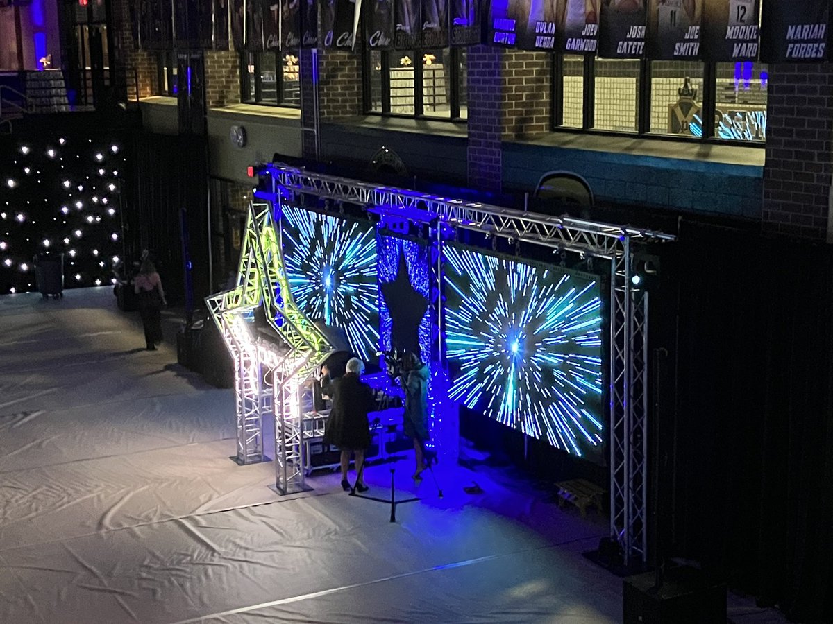 SeanGaliher's tweet photo. @PennPride365 Snowball 2023 just about to start! @jester1027 Everything looks beautiful!  Thank you to the Penn PTO for putting on this event for our students. https://t.co/u0na2SMnxa