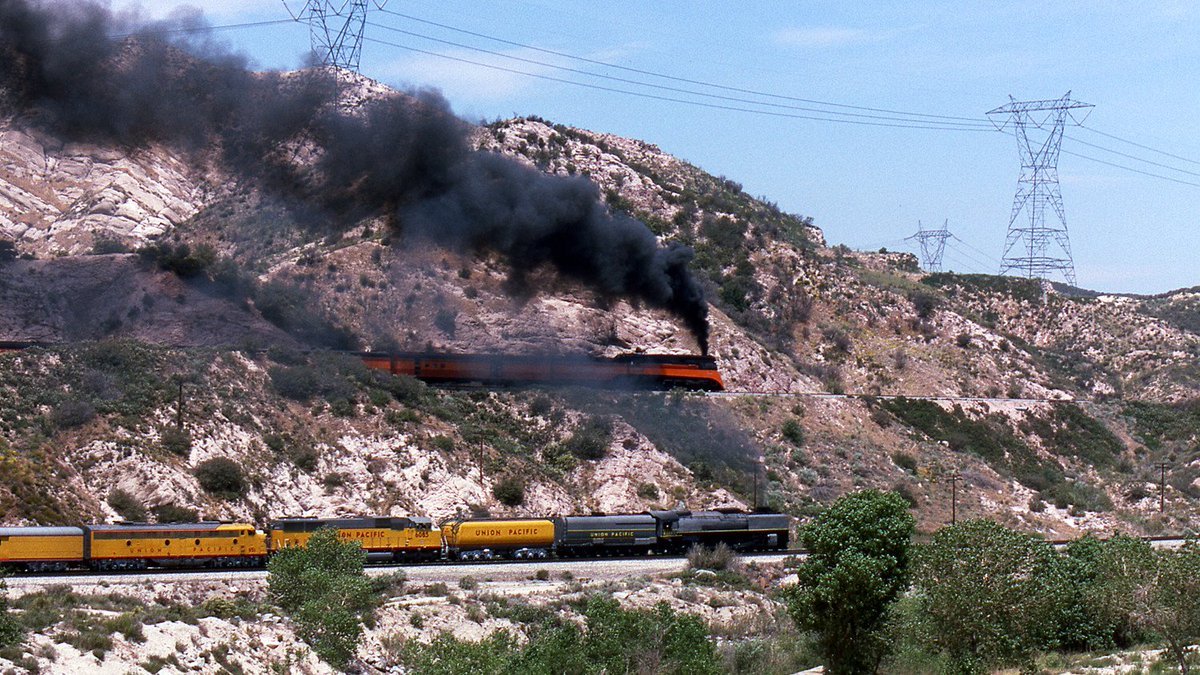 RT @BeytienJoshua: 5-8-89

Credit: Kevin Cavanaugh 

#1980s #California #Steam #TRAIN #trains https://t.co/bJRJ8zl5id