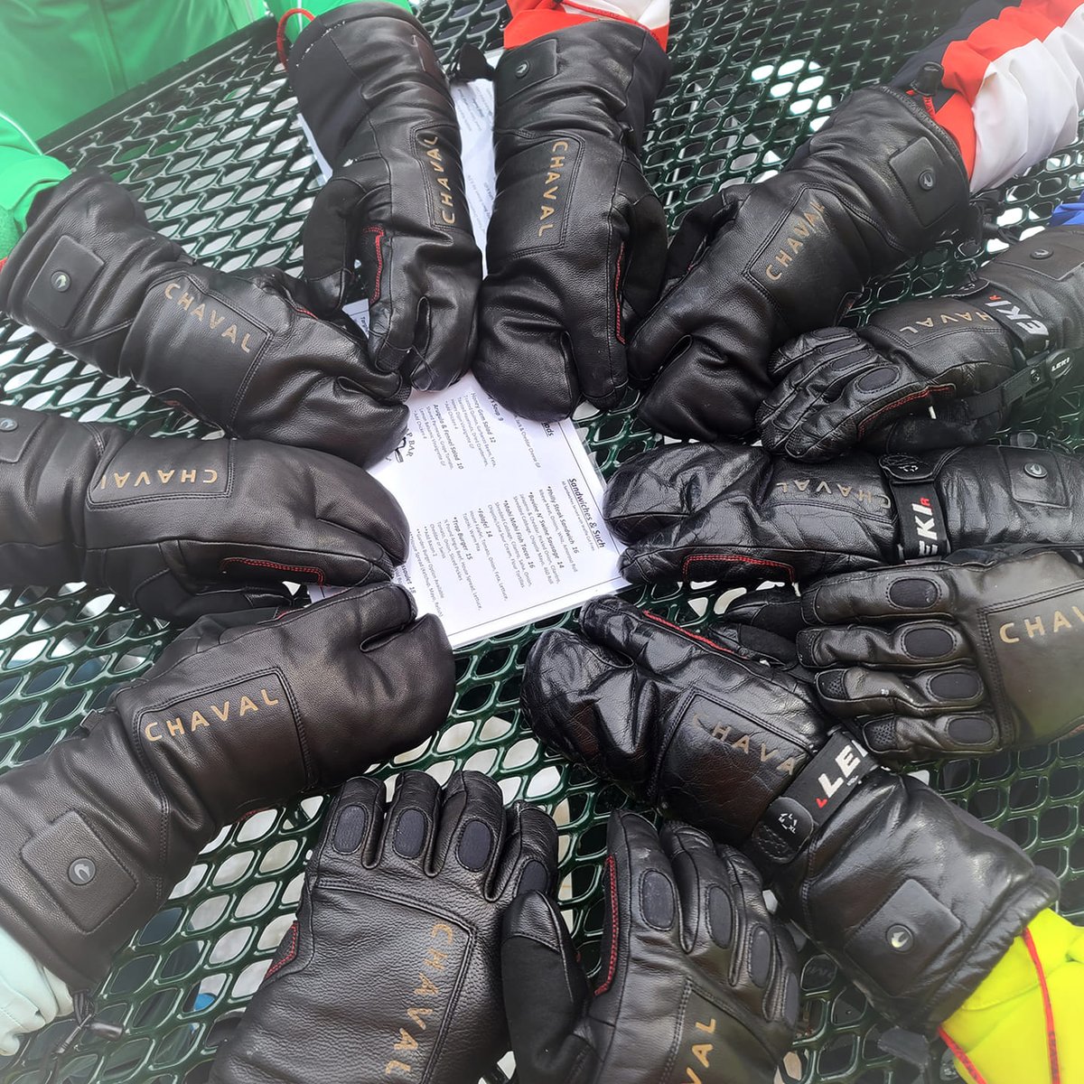 ChavalUSA's tweet photo. Got cold hands? Visit https://t.co/EsKAmfhps7 https://t.co/p7YKePMZ3m