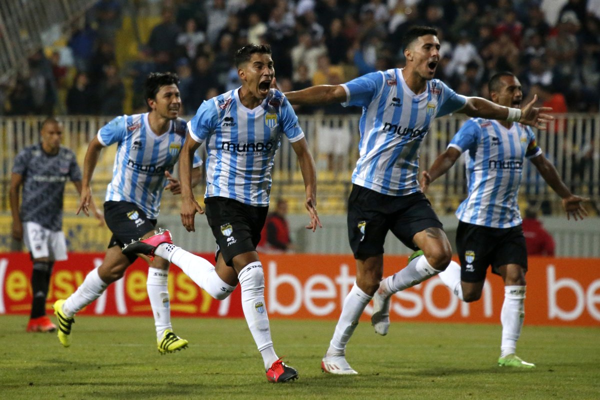 futbolclDatos's tweet photo. Últimos campeónes de la Super Copa de Chile.
2015 - Universidad de Chile🏆
2016 - Universidad Católica🏆
2017 - Colo-Colo🏆
2018 - Colo-Colo🏆
2019 - Universidad Católica🏆
2020 - Universidad Católica🏆
2021 - Universidad Católica🏆
2022 - Colo Colo🏆
2023 - Magallanes🏆
#CCMAG https://t.co/OUYLQgY4Ql