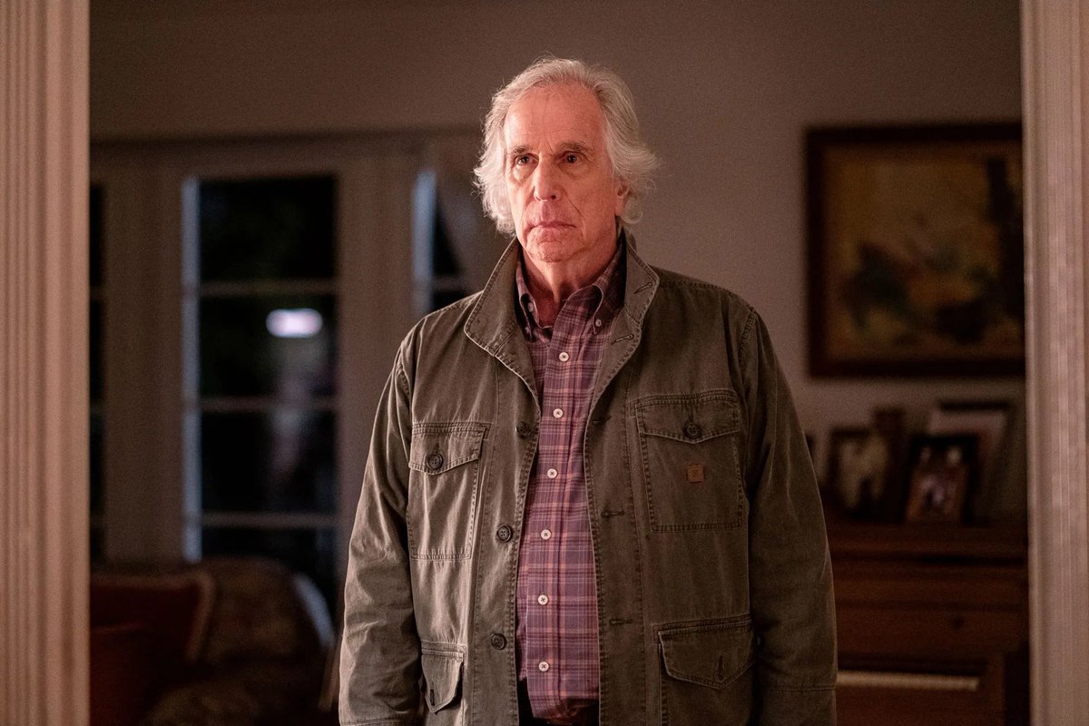 FilmUpdates's tweet photo. Henry Winkler wins Best Supporting Actor in a Comedy at the #CriticsChoice for BARRY https://t.co/thDl93sApr
