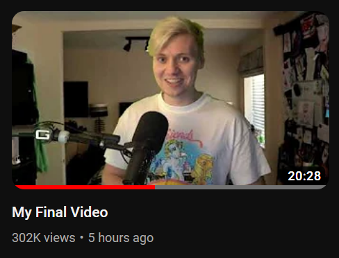 Pyrocynical's tweet photo. PEOPLE THOUGHT THIS WASN'T A GREEN SCREEN AND I WAS IN THE OLD SETUP LMAOOOO https://t.co/VCE0r8yLhO