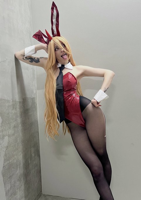 POV: you&rsquo;re meowy and I&rsquo;m trying to entertain you in my new bunny suit https://t.co/c9pNRM7NRc