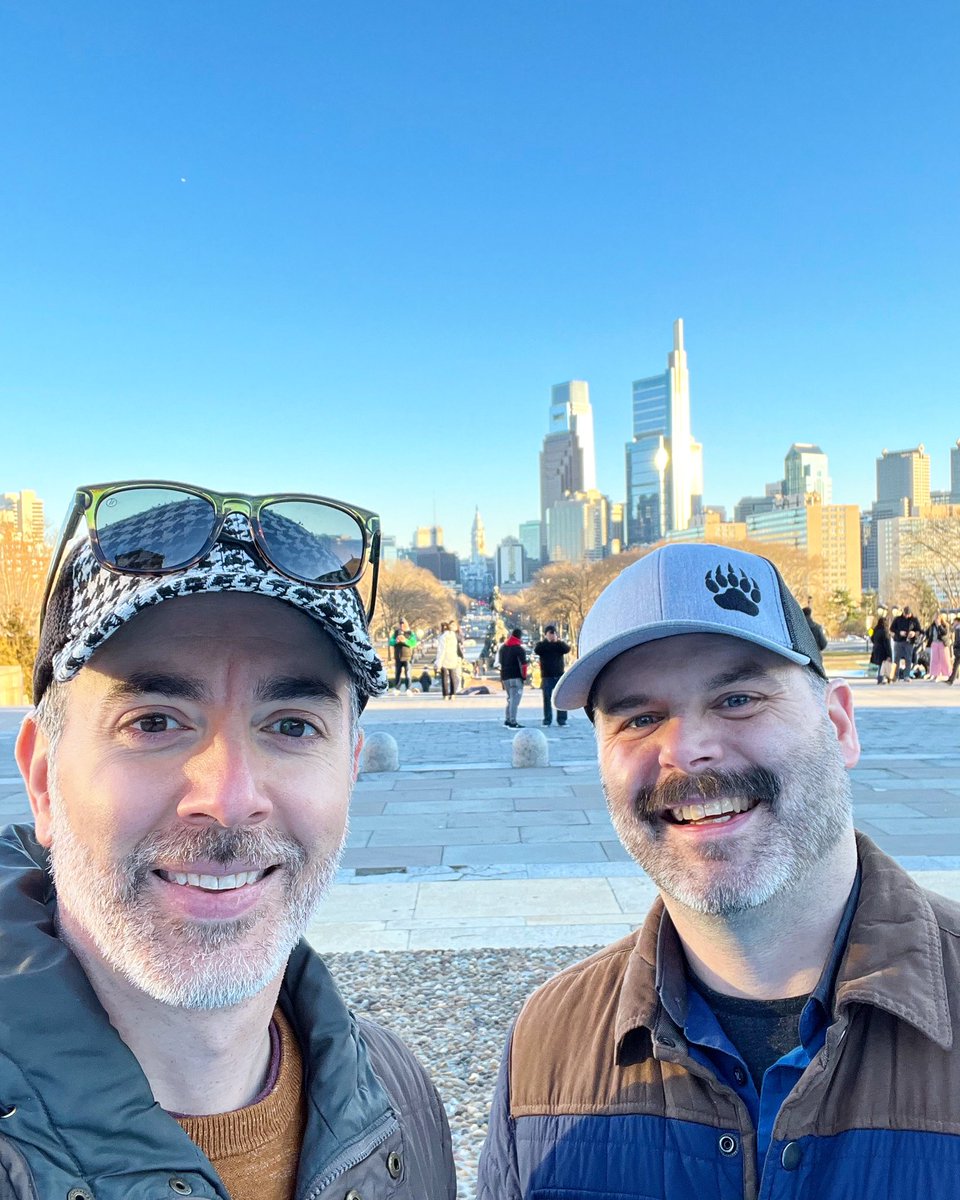CKline12's tweet photo. Stole my friend Fred fur the day. His husband and kids wonโt miss him. Saw โMatisse in the 1930sโat #thephiladelphiamuseumofart #matisse #art #bestie #frienddate https://t.co/vequ0UJebp