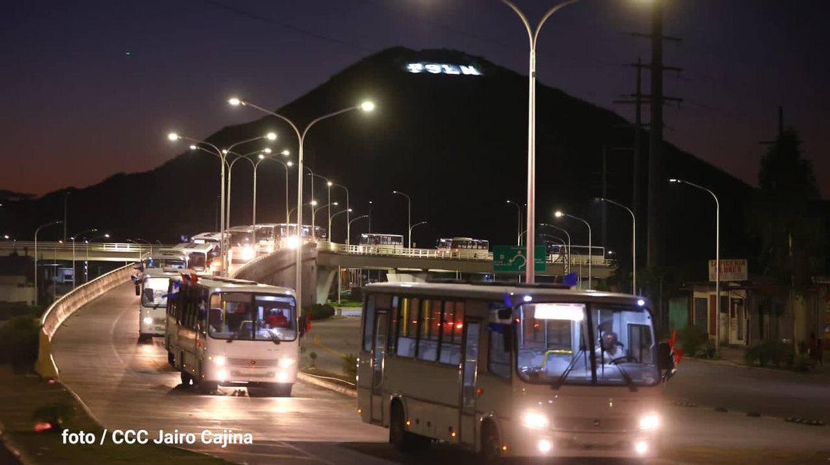 db_nicaragua's tweet photo. 1/3 #Nicaragua | Ya están en Managua, los 150 buses que llegaron de la Federación de Rusia, a fortalecer el transporte público https://t.co/dphiJU8CRw