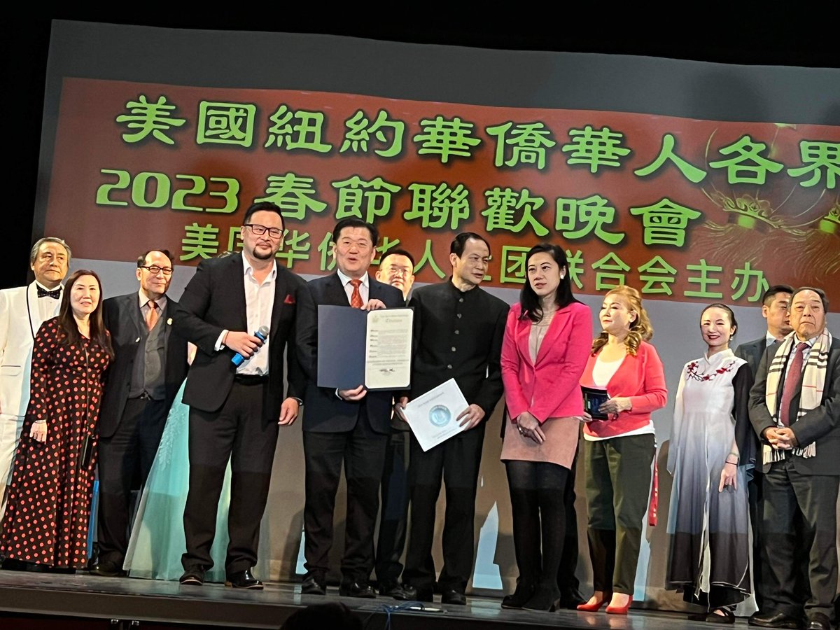 rontkim's tweet image. It’s #LunarNewYear season! Year of the Rabbit!