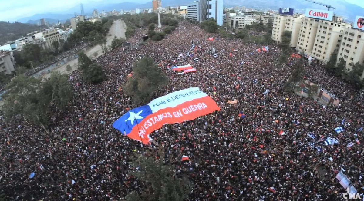 Jamás permitas, que la ultra derecha Chilena y sus representantes, instalen que esto fue delincuencia.